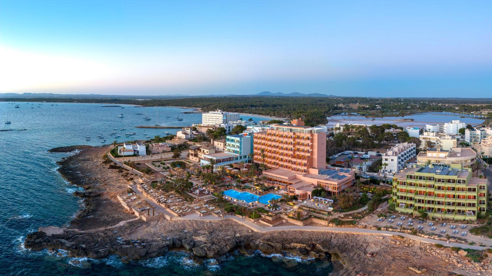 Bikini Island & Mountain Hotel Es Trenc -Adults Only- Colonia de Sant Jordi Buitenkant foto